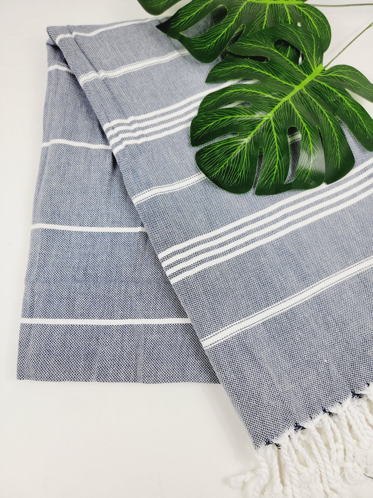 Serviette à séchage rapide facile à transporter 70 x 36 – bleu marine foncé