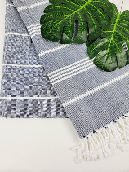 Serviette à séchage rapide facile à transporter 70 x 36 – bleu marine foncé