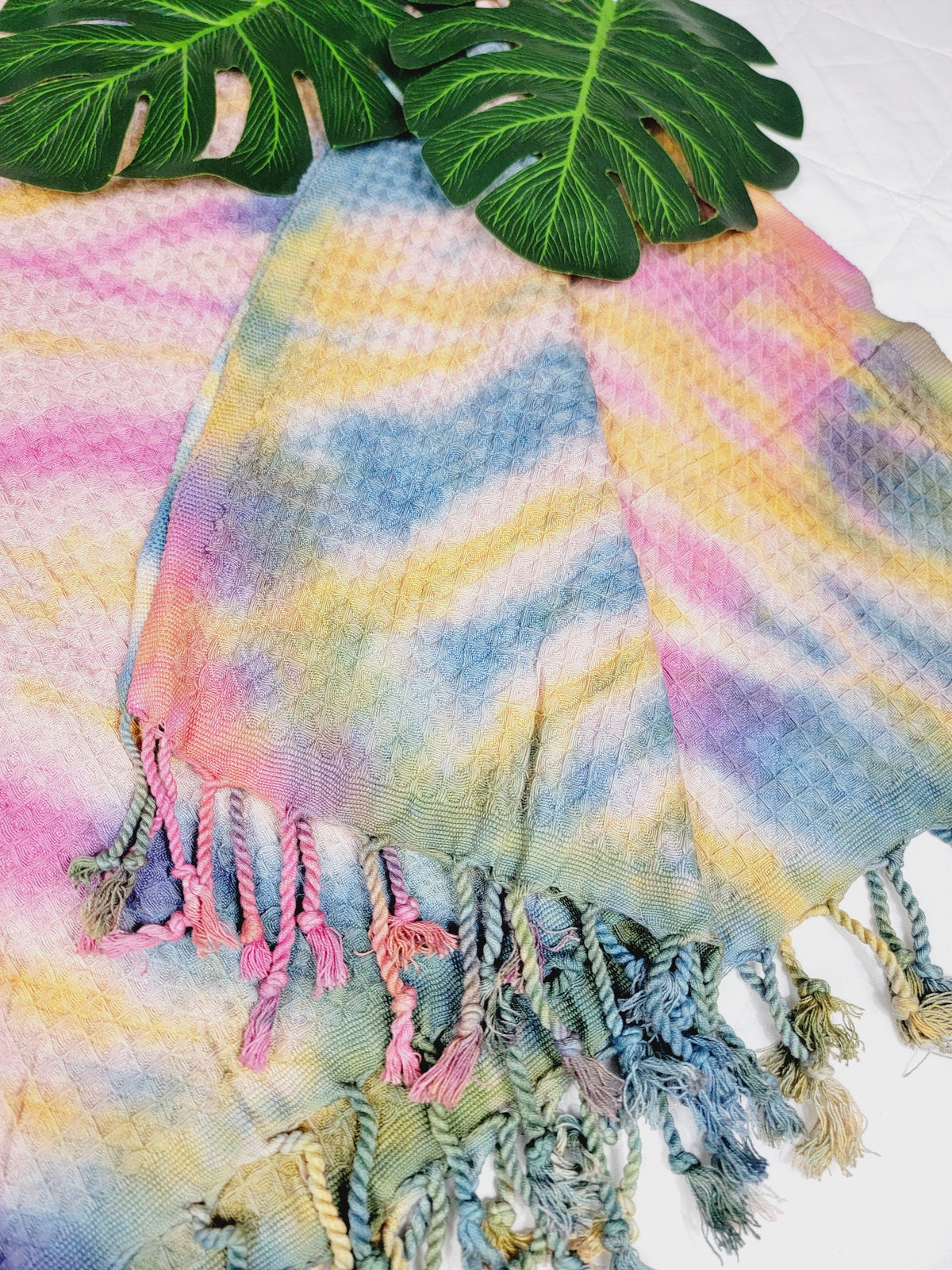 100% Cotton Throw 40 x 70 Hand Tie Dye Lightweight Home Decor