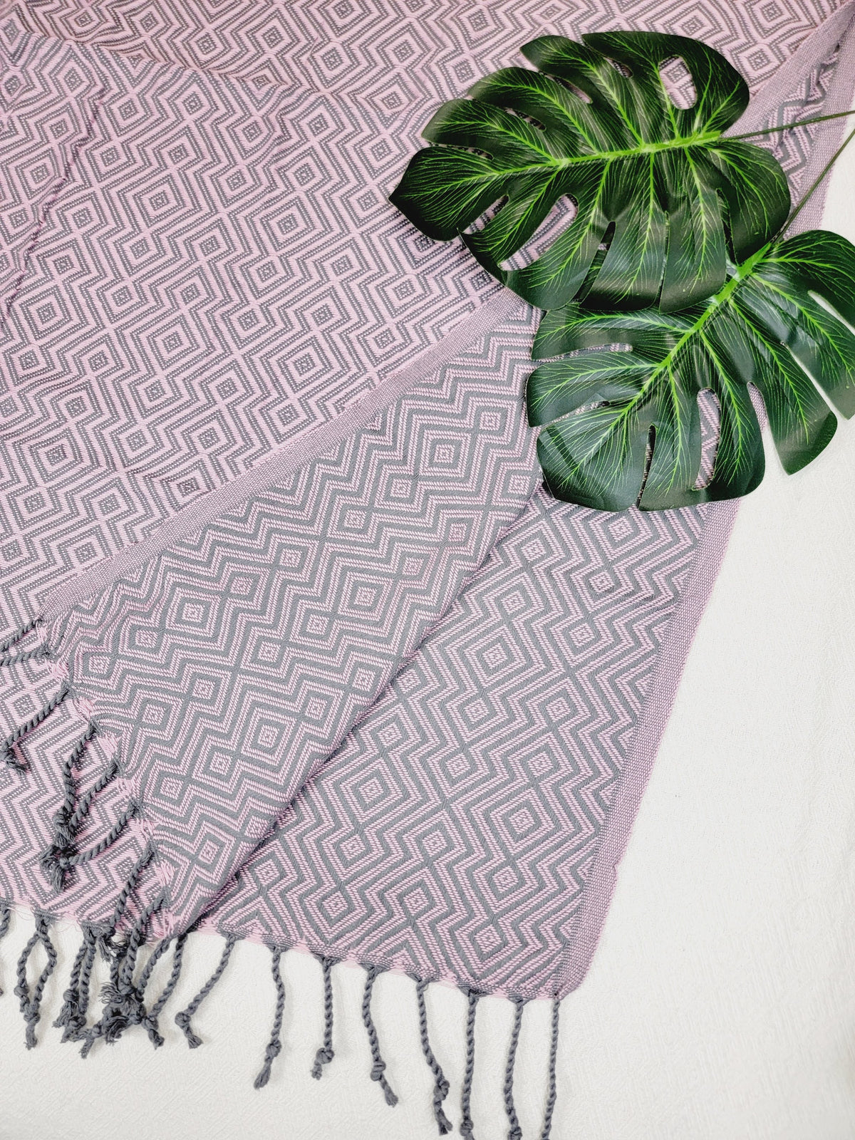 Beach/Bath Sand Free Towels-Easy Carry Quick Dry Thin Towel - Pink