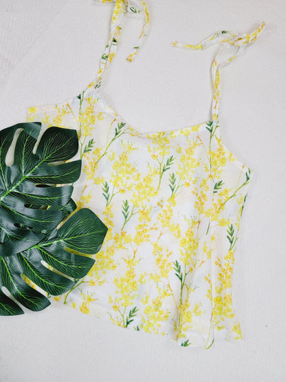 TANK TOP WITH ADJUSTABLE STRAPS