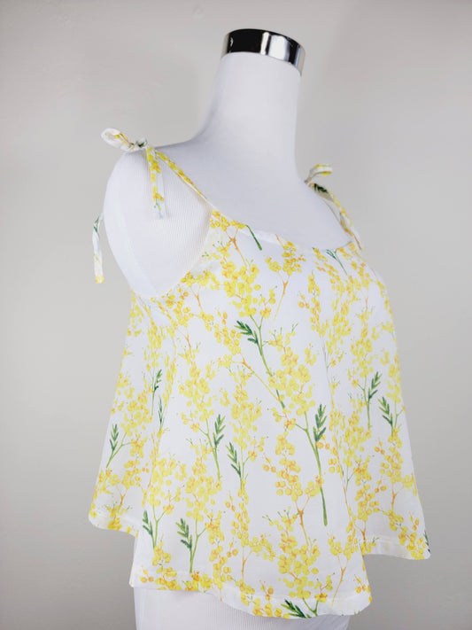 TANK TOP WITH ADJUSTABLE STRAPS