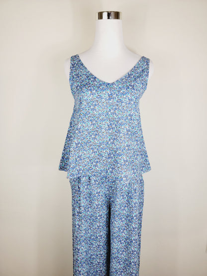 A LINE CUT TANK TOP