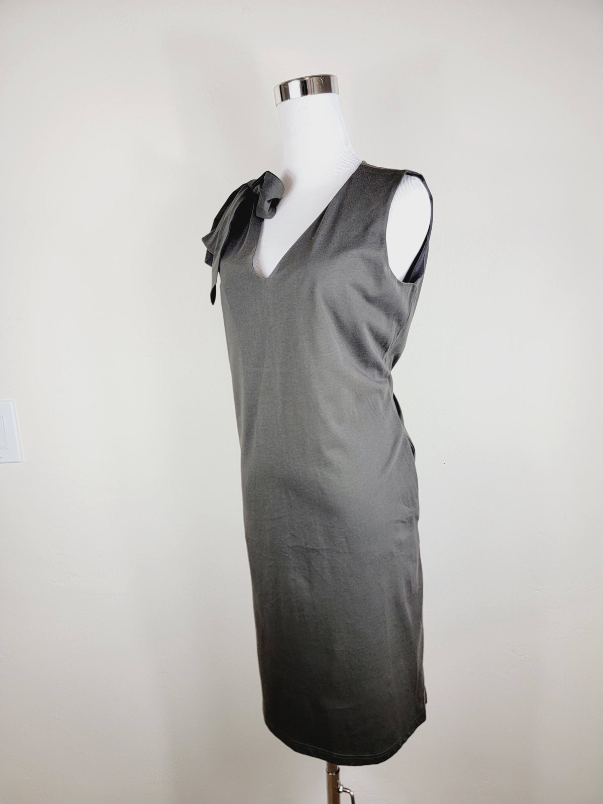 Vestido jersey escote pico lazo hombro con bolsillos Calidad Premium