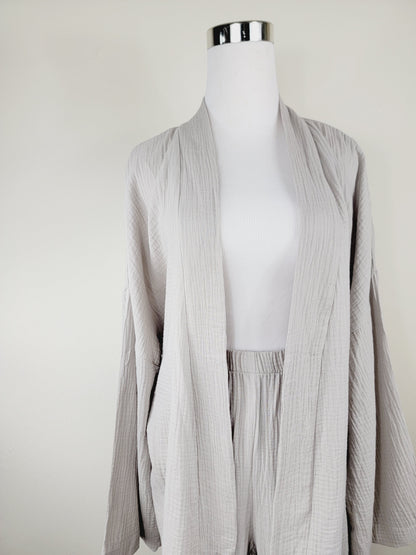 Breathable Muslin Set for Women, Versatile Everyday Wear, Gray