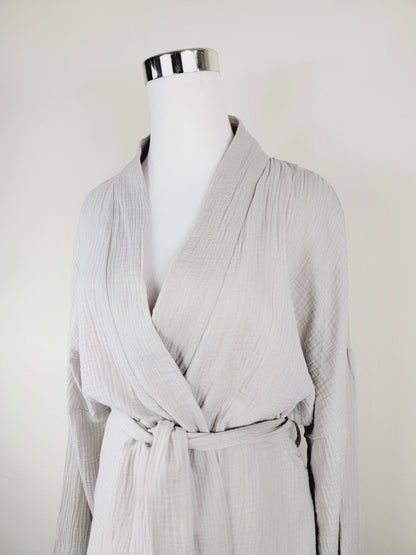 Breathable Muslin Set for Women, Versatile Everyday Wear, Gray