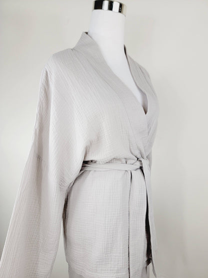 Breathable Muslin Set for Women, Versatile Everyday Wear, Gray