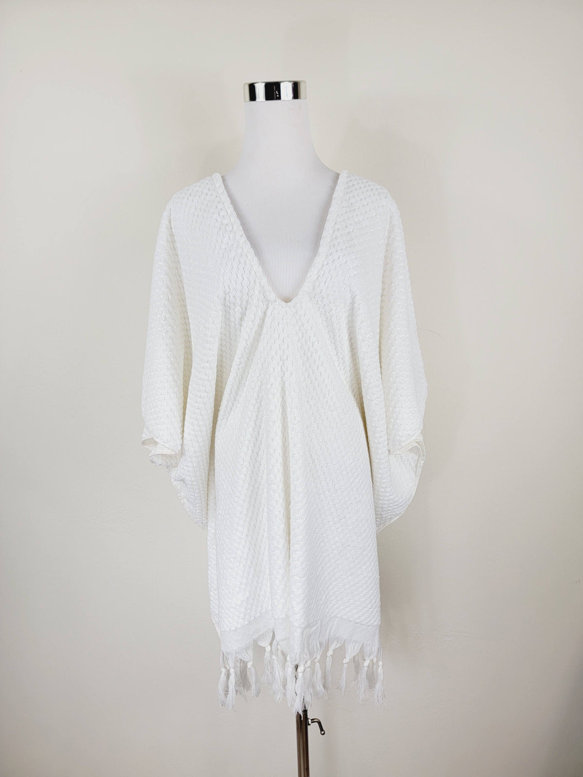 Paréo de plage taille unique – parfait pour la plage, blanc avec pompons