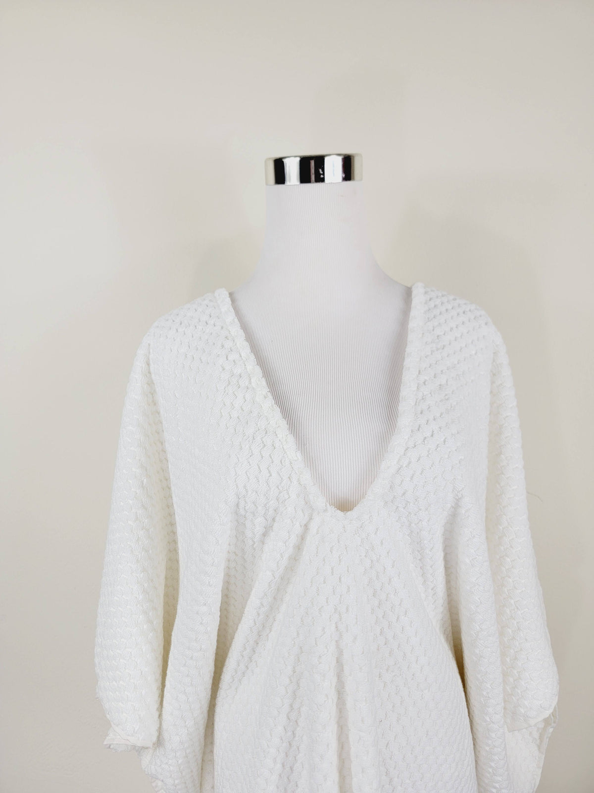 Paréo de plage taille unique – parfait pour la plage, blanc avec pompons