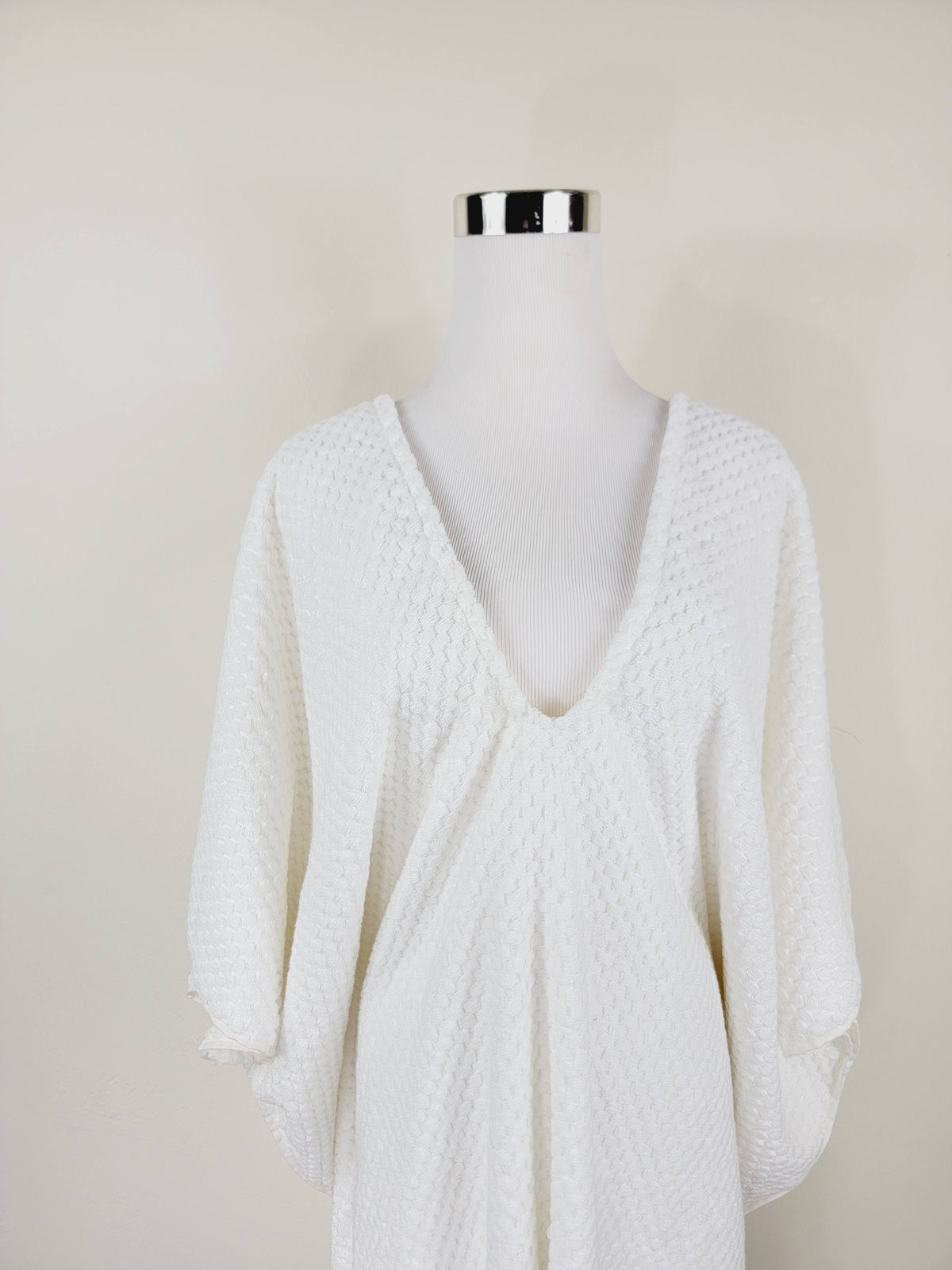 Paréo de plage taille unique – parfait pour la plage, blanc avec pompons