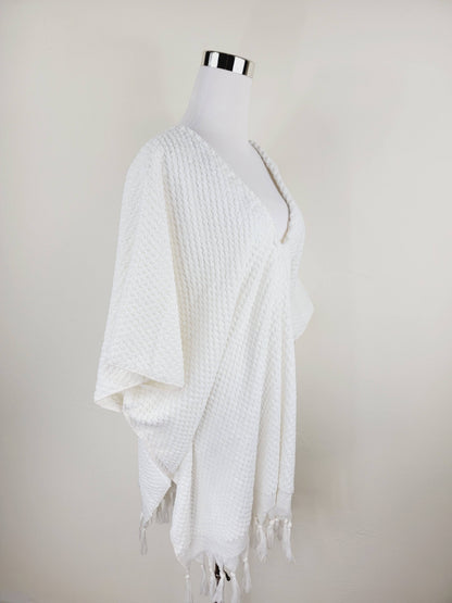 Paréo de plage taille unique – parfait pour la plage, blanc avec pompons