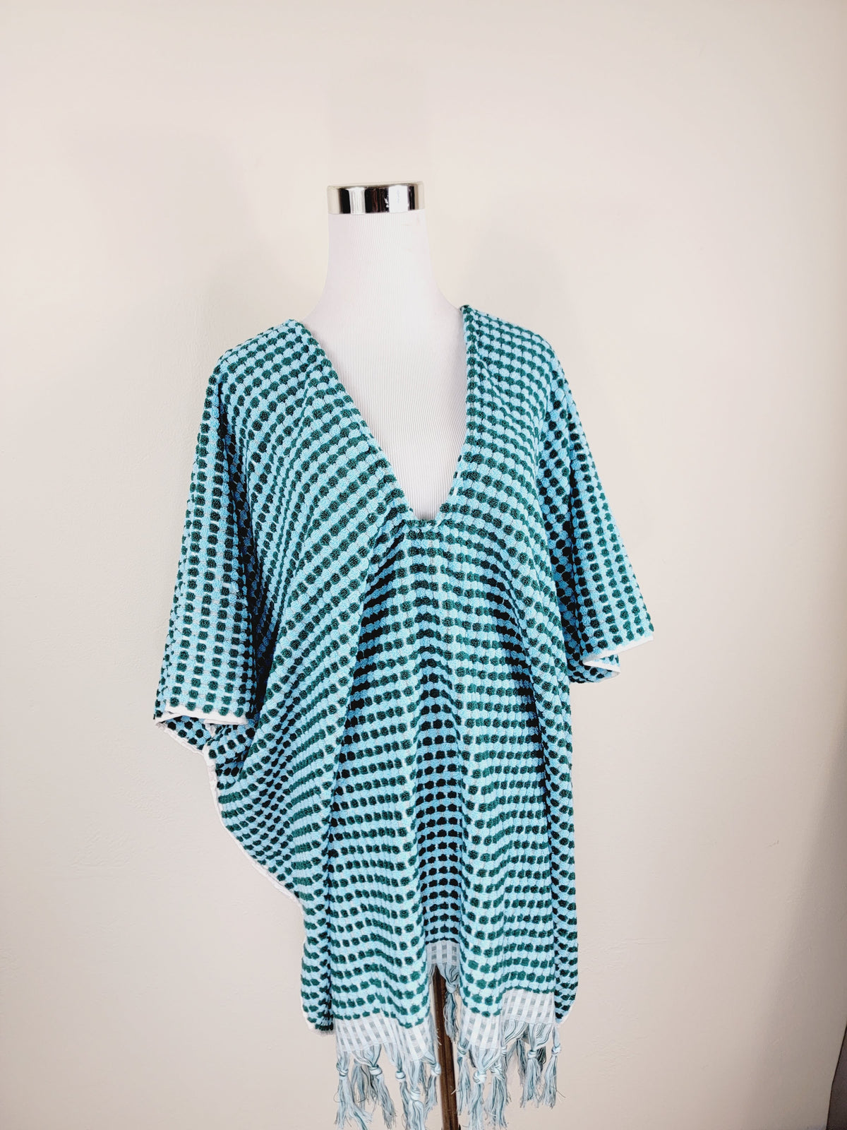 One Size Everyday Cover Up Towel – Beach Perfect , Pom Pom Blue