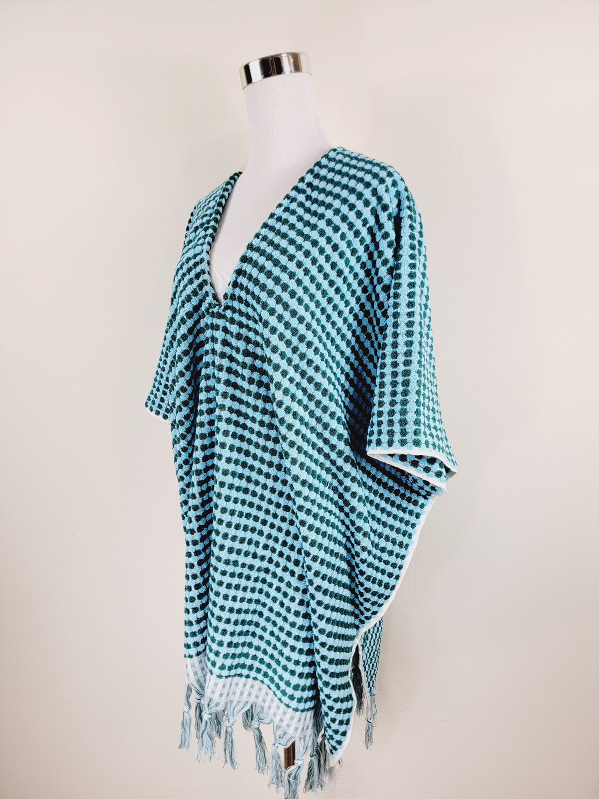 One Size Everyday Cover Up Towel – Beach Perfect , Pom Pom Blue