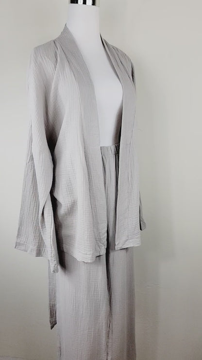 Breathable Muslin Set for Women, Versatile Everyday Wear, Gray