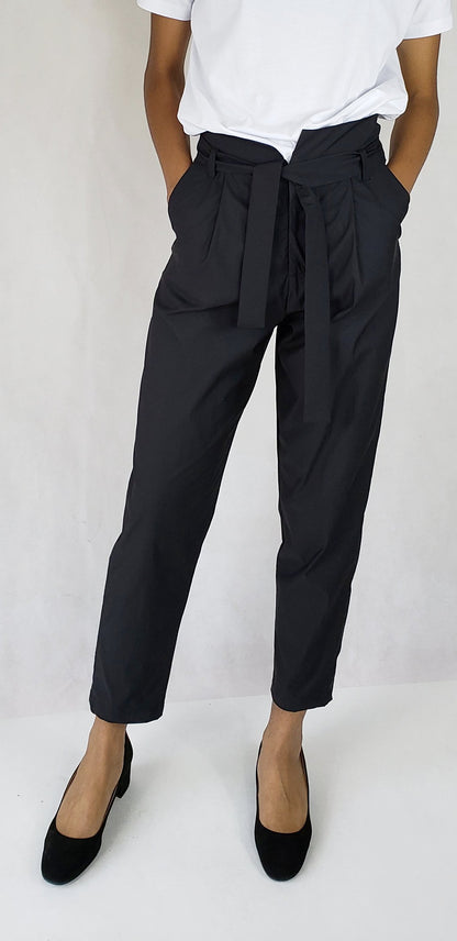 HIGH WAISTED TROUSERS WITH PLEATS - EEBRU