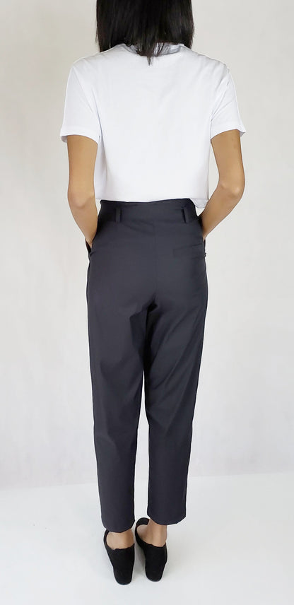 HIGH WAISTED TROUSERS WITH PLEATS - EEBRU