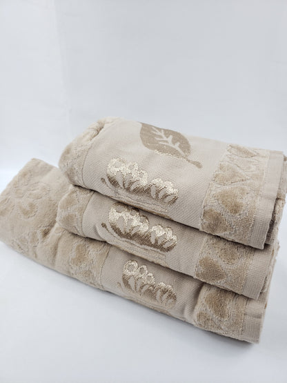 SERVIETTE VELOURS DE BAIN / POUR LES MAINS - Papillon beige