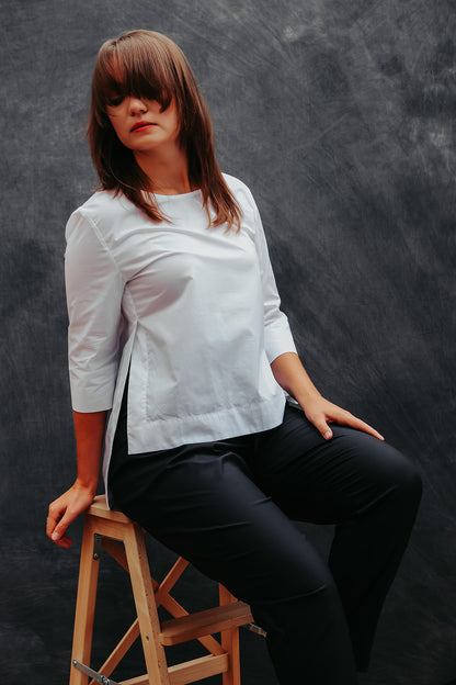 WHITE BLOUSE WITH SHORT FRONT 3/4 SLEEVE - EEBRU