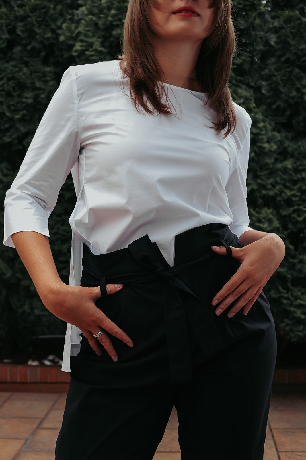 WHITE BLOUSE WITH SHORT FRONT 3/4 SLEEVE - EEBRU