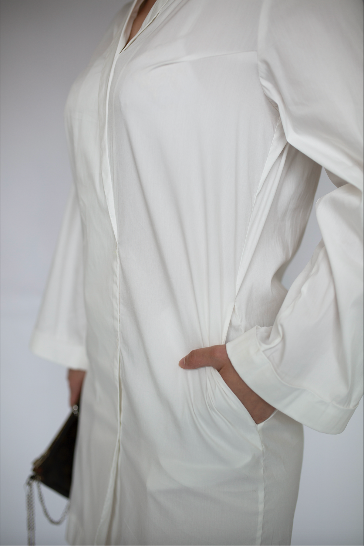 VESTIDO ENVOLVENTE MANGAS ABIERTAS